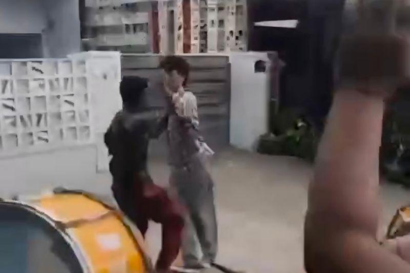 Polisi Ringkus Dua Preman Bersajam Ancam Guru TK di Pamulang