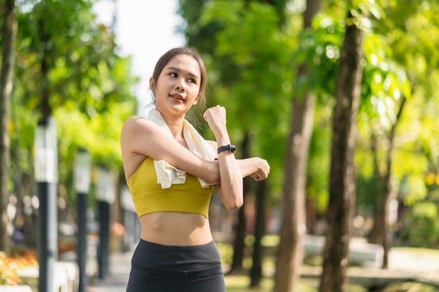 7 Makanan yang Harus Dihindari Sebelum Berolahraga