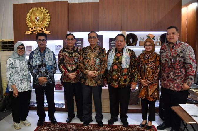 Partisipasi MPR Di Pameran Kampung Hukum Disambut Baik Ketua Mahkamah Agung