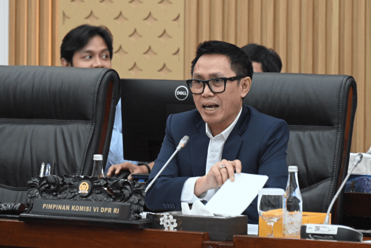 Garuda Indonesia Harus Pertimbangkan Aspek Keadilan Rekrut Tenaga Berpengalaman