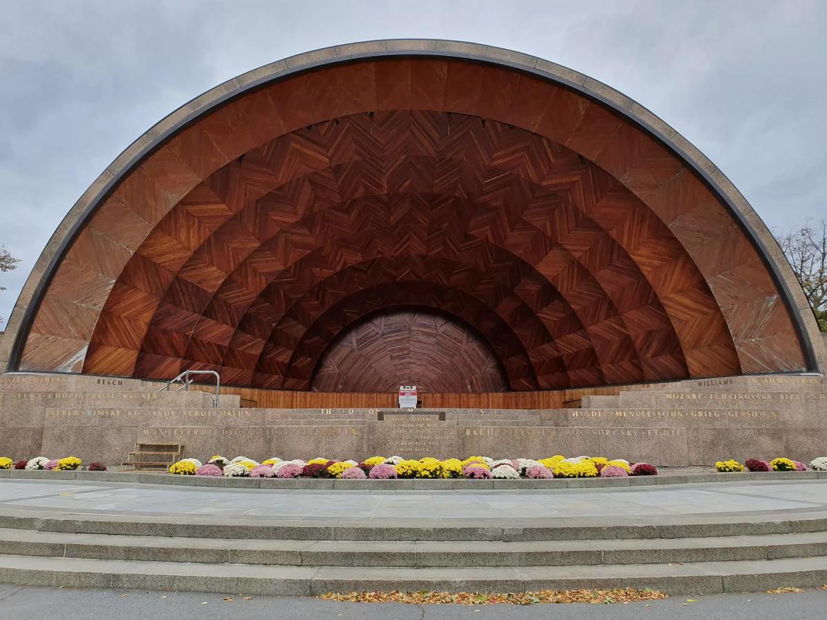 Hatch Memorial Shell, Landmark Bersejarah di Boston