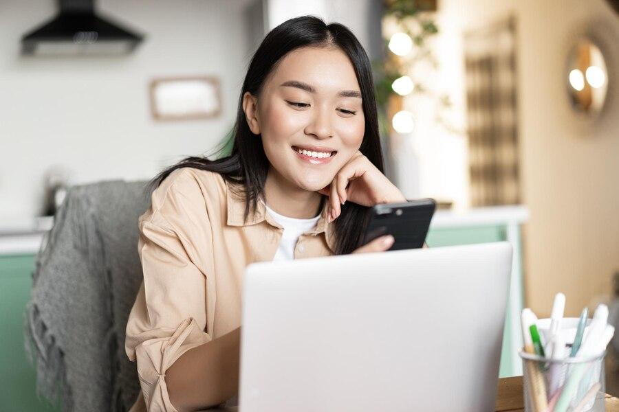 English Slang 101: "Chronically Online"