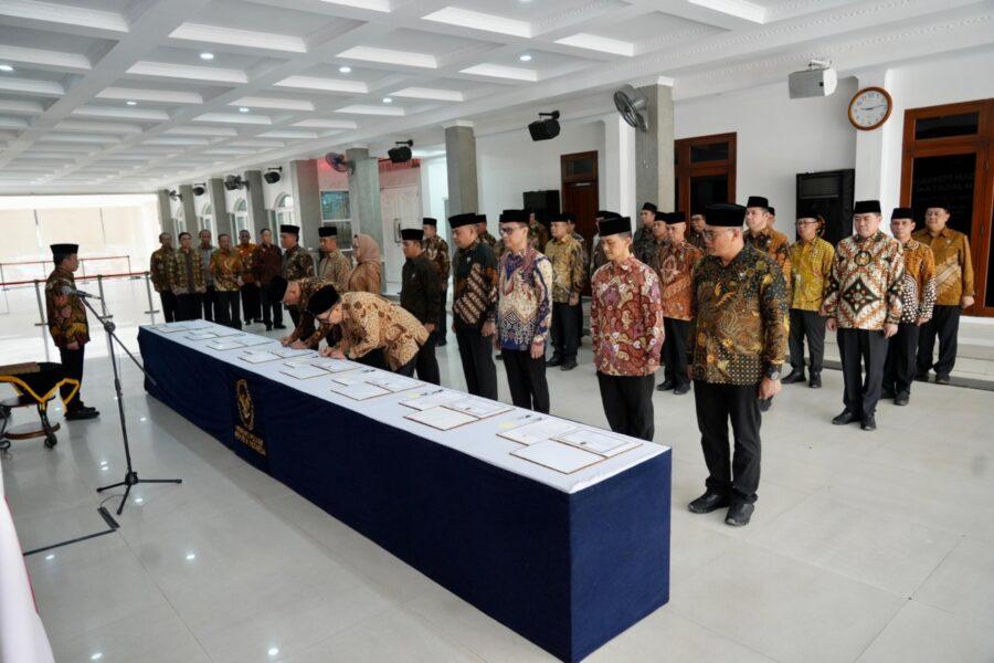 Lantik Pejabat Pimpinan Tinggi Pratama, Sesmenko Polkam Tekankan Pentingnya Peran Kemenko Polkam Jaga Persatuan RI