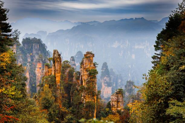 Taman Nasional Zhangjiajie: Keajaiban Alam Tiongkok yang Menginspirasi Film Avatar