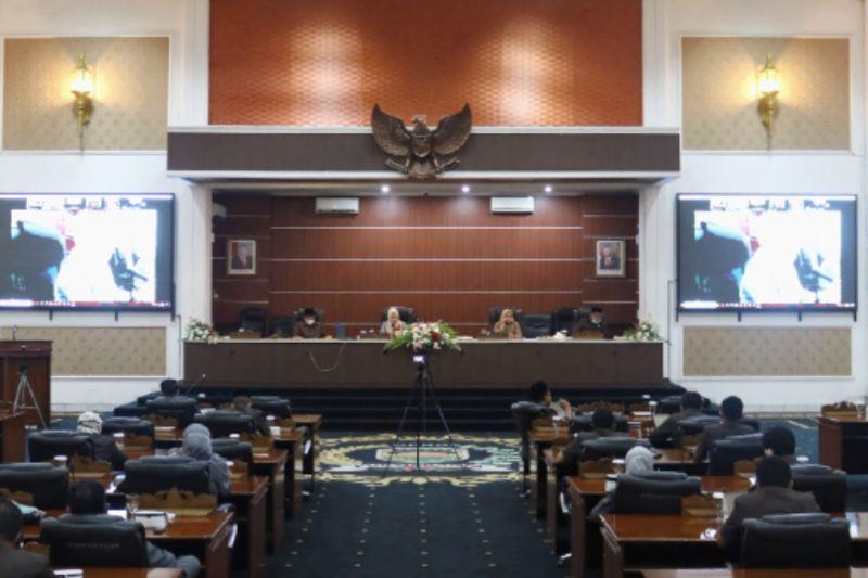 DPRD Purwakarta Pacu Pembahasan 12 Raperda Sepanjang 2025