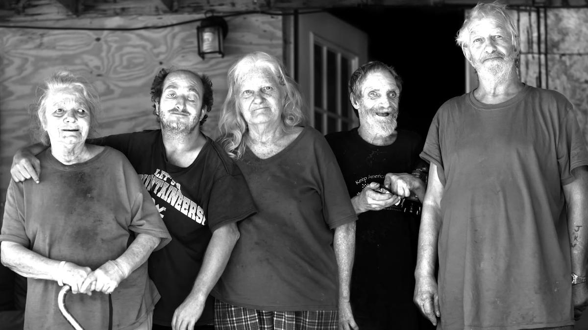 The Whittakers, Kisah Keluarga Perkawinan Sedarah di Virginia Barat