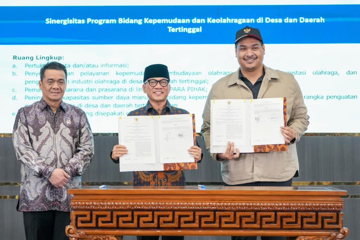 Menpora Dito dan Mendes Yandri Teken MoU, Sinergitas Program Olahraga di Desa