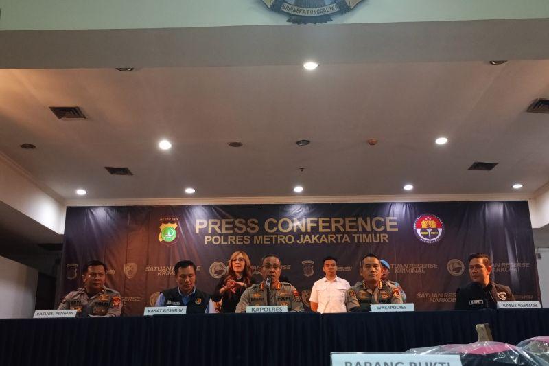 Kuli Bunuh-Cor Bos Ruko di Jaktim gegara Masalah Gaji hingga Sakit Hati Ditampar