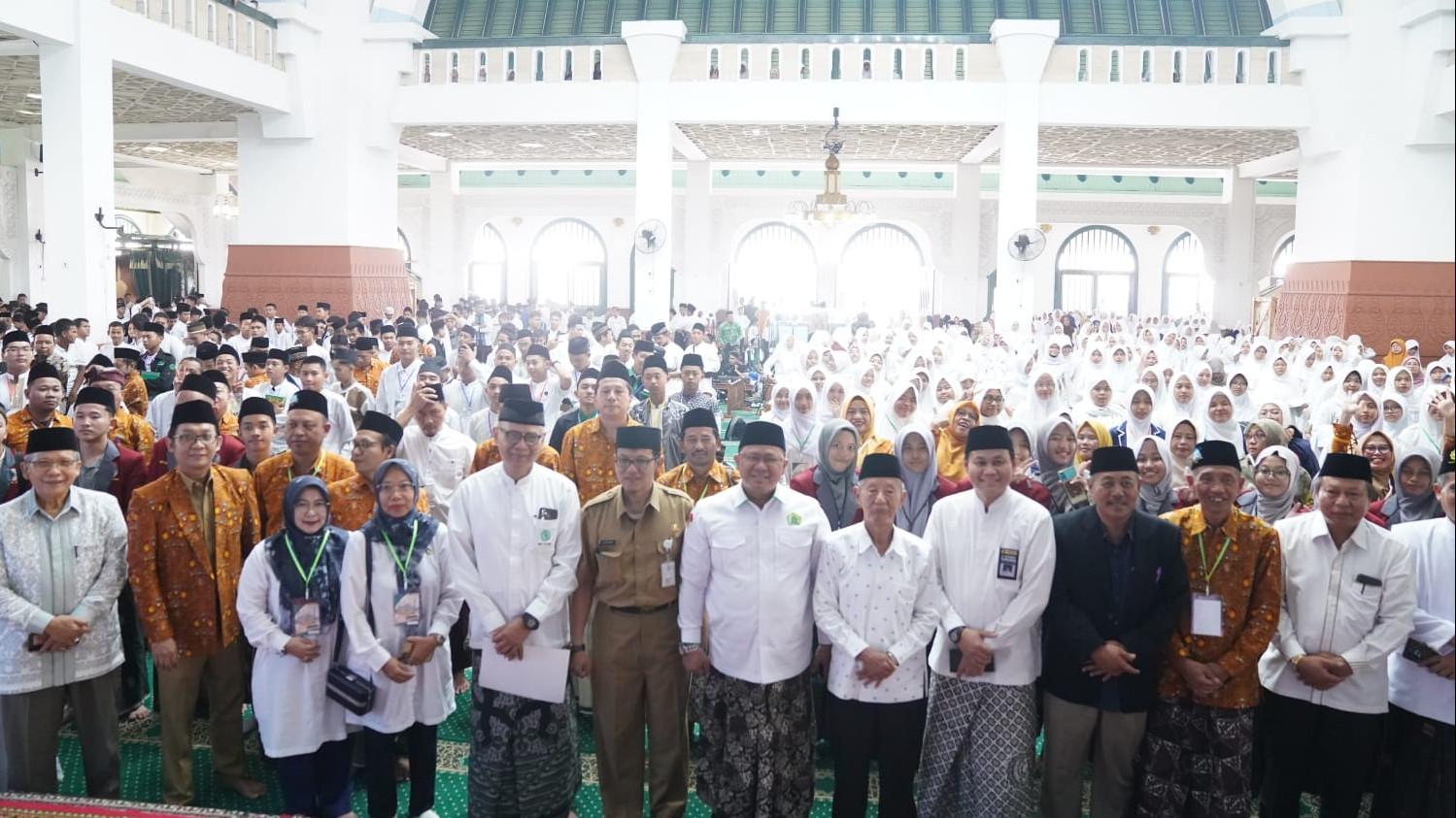 Kemenag Sebut 10 Ribu Pelajar Ikuti Pesantren Ramadhan Nasional