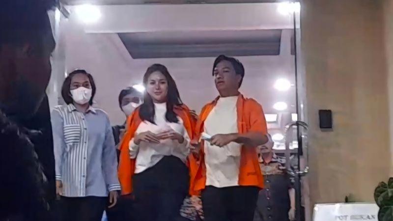 Nikita Mirzani Ditahan, Terjerat Kasus Pemerasan Rp 4 M terhadap Bos Skincare
