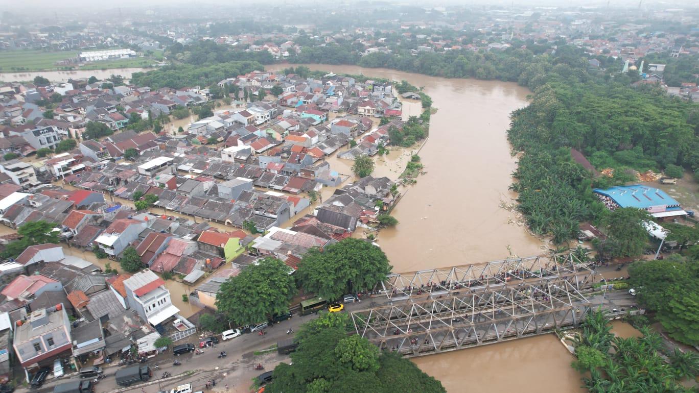 Jabodetabek Dilanda Banjir, Pimpinan DPR Minta Pemda Sigap Evakuasi Warga