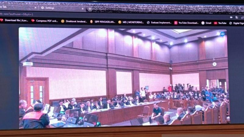 Ajukan Eksepsi, Tom Lembong Minta Dibebaskan terkait Kasus Korupsi Impor Gula