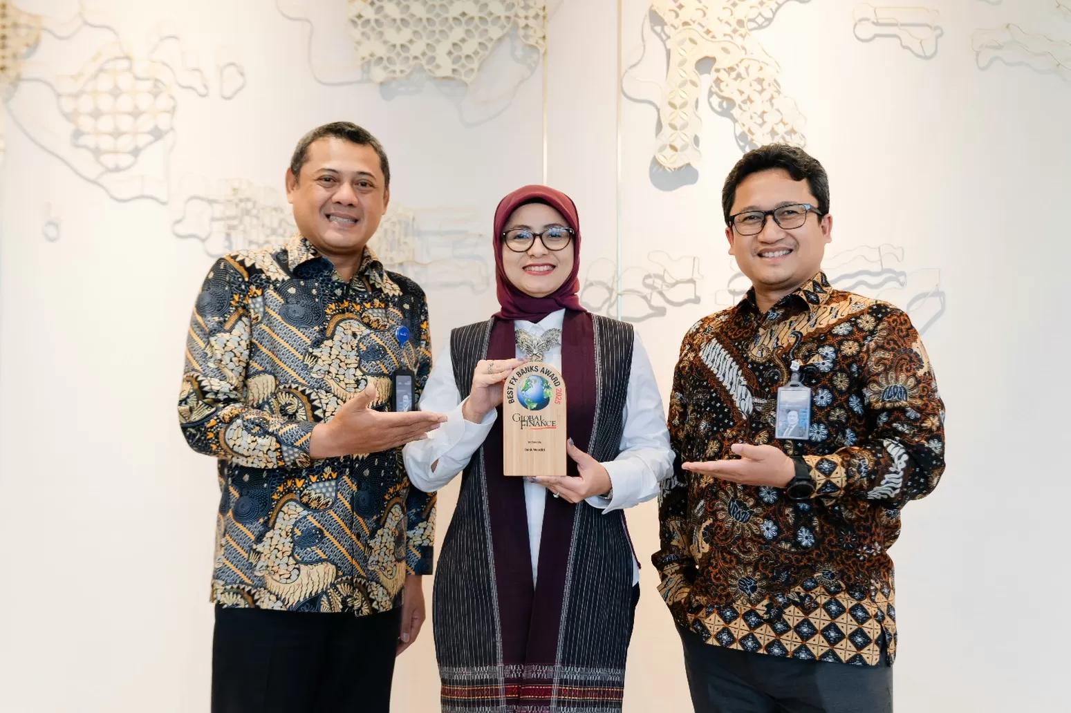 Bank Mandiri Raih Penghargaan Best FX Bank 2025 dari Global Finance