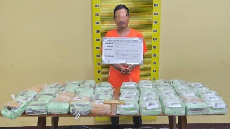 1 Pelaku Ditangkap usai Polisi Gagalkan Penyelundupan 56 Kg Sabu di Sumut