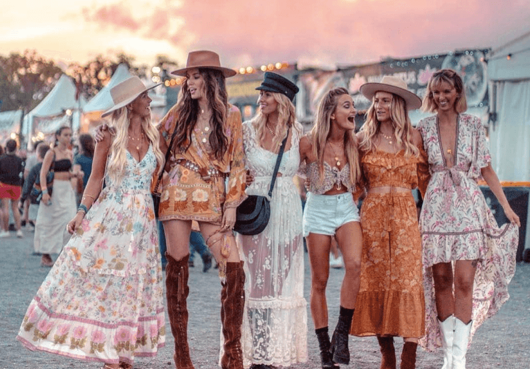 Boho-Chic dan Layering Style, Fashion Kekinian yang Jadi Tren Tahun Ini