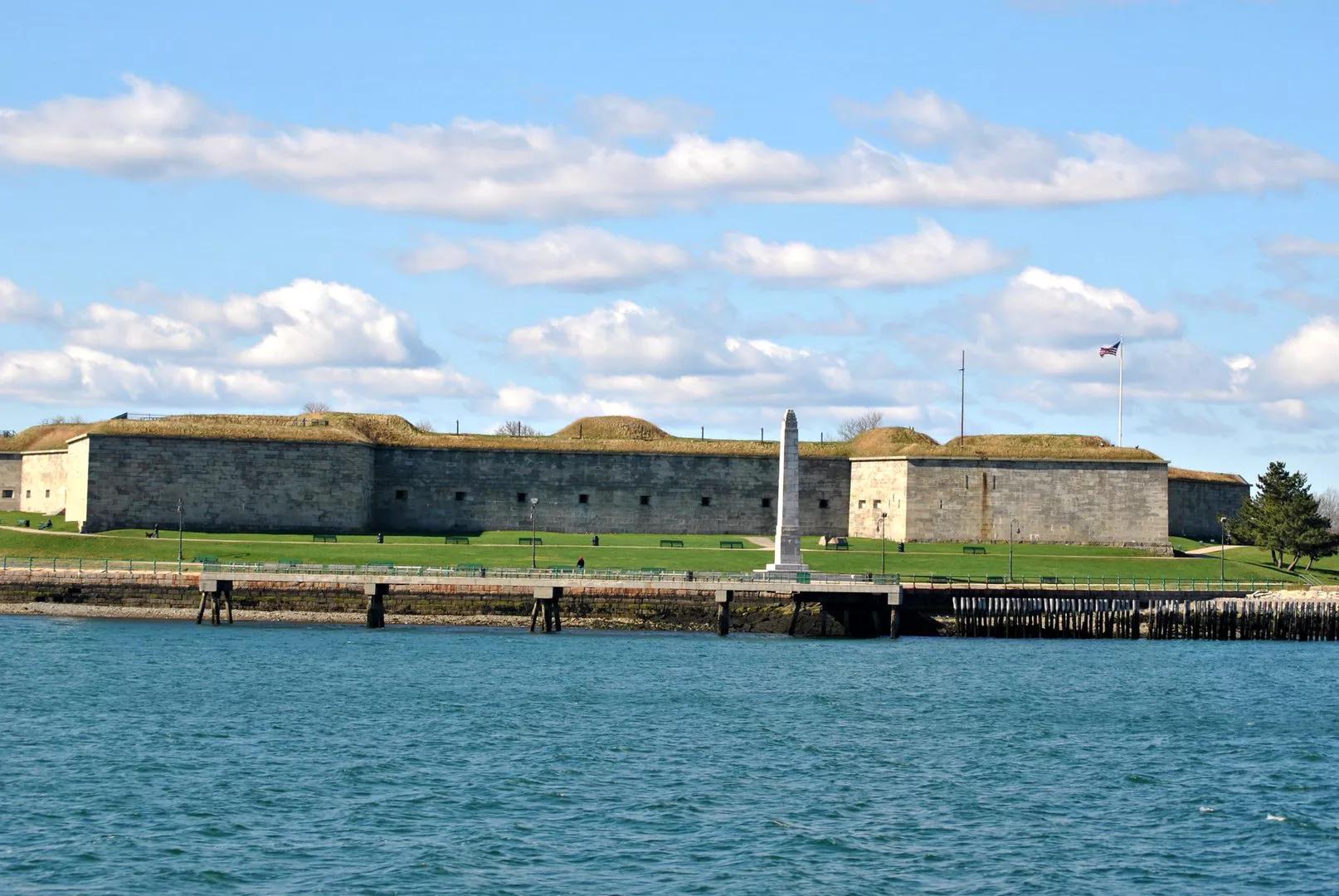 Fort Independence, Benteng Bersejarah di Castle Island Boston