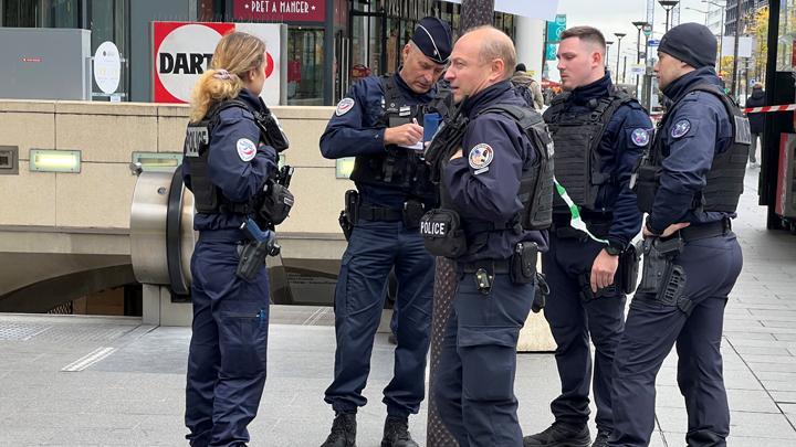 Penemuan Bom Seberat 500 kg di Paris Akibatkan Gangguan Layanan 500 Kereta Api