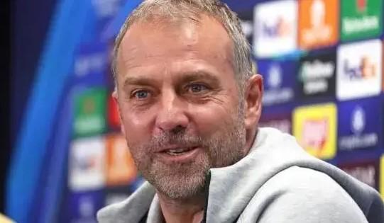 Barca Lolos 8 Besar, Hansi Flick Akui Sulit Rebut Trofi Liga Champions