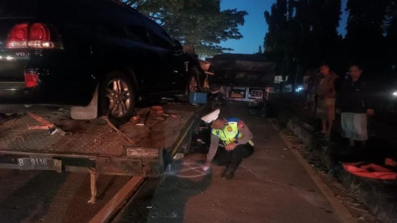 2 Truk di Batang Terlibat Kecelakaan, 1 Orang Tewas