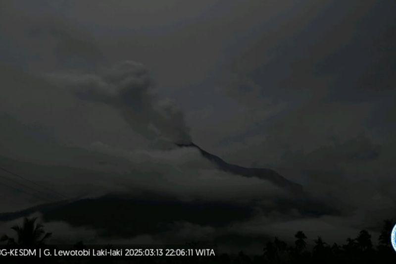 Gunung Lewotobi Laki-laki Kembali Erupsi, Warga Diminta Waspada