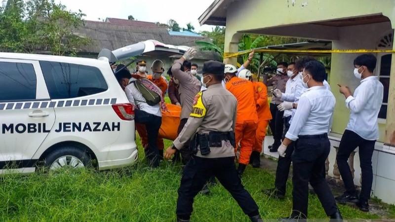 Diduga Karena Sakit, Mayat Pria Ditemukan Membusuk dalam Kontrakan di Riau