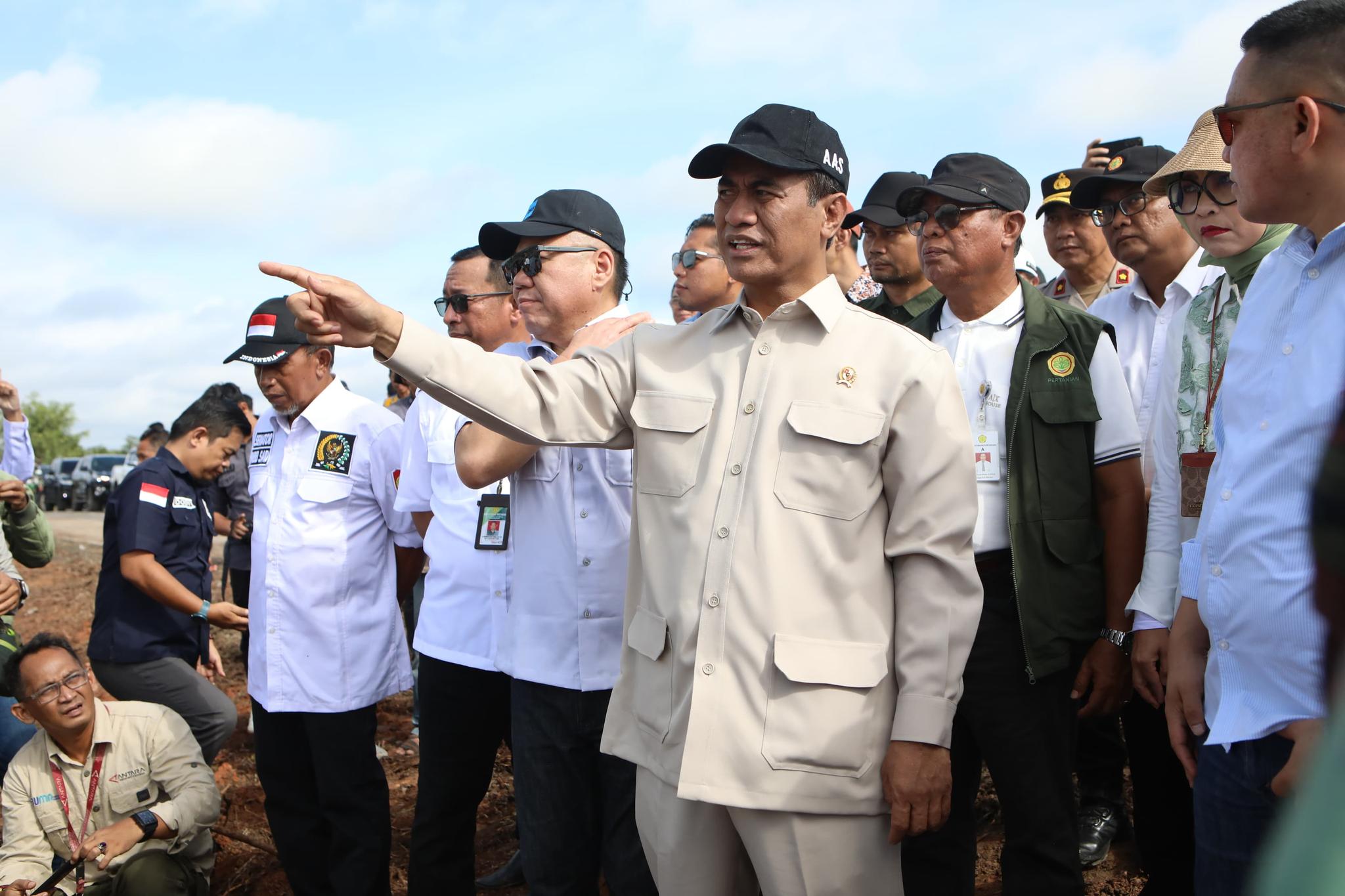 Mentan Amran Pastikan Program Cetak Sawah di Kalimantan Tengah Dalam Progres Pengerjaan