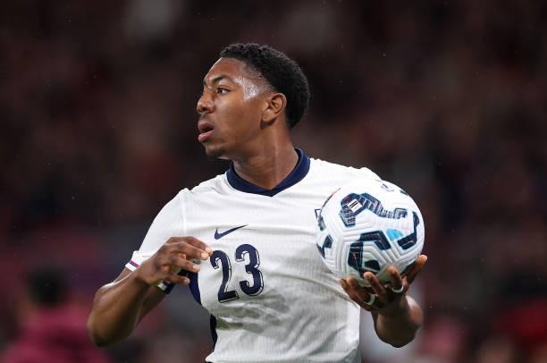 Myles Lewis-Skelly Cetak Gol dan Ukir Rekor saat Debut di Timnas Inggris