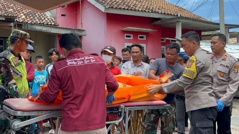Geger! Wanita Tewas di Kontrakan Lampung, Leher Dijerat Kabel-Ditutup Selimut