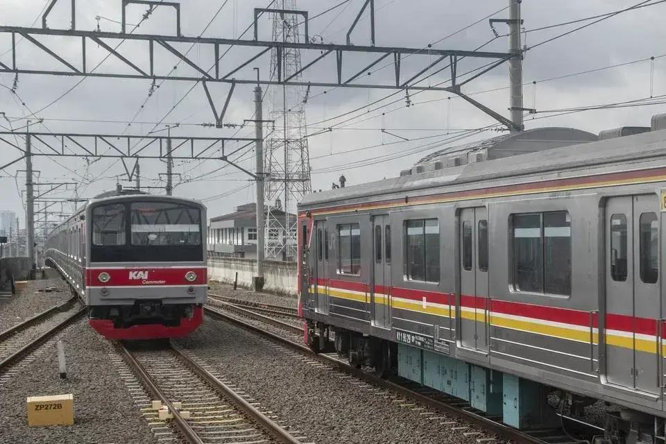 Tangan Bocah Terjepit Pintu KRL, Ini Kata KCI