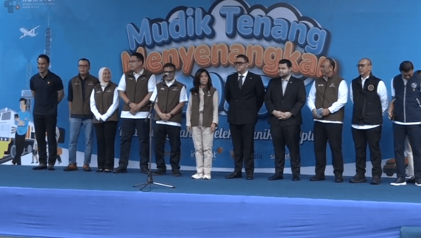 Menkomdig Meutya Hafid Lepas Mobil Pemantau Frekuensi di Jalur Mudik