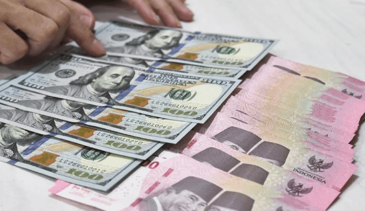 Rupiah Melemah 42 Poin, Sentimen Tarif AS Tekan Pasar