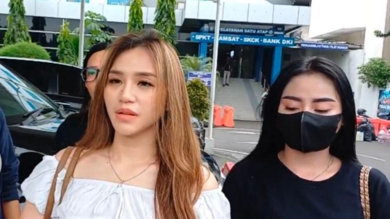 7 Orang Laporkan Selebgram usai Diduga Menipu Berkedok Arisan Rp1,8 M