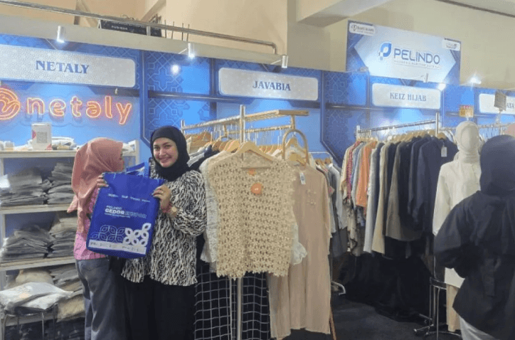 UMK Binaan Pelindo Catat Omzet Ratusan Juta di Indonesia Hijabfest 2025