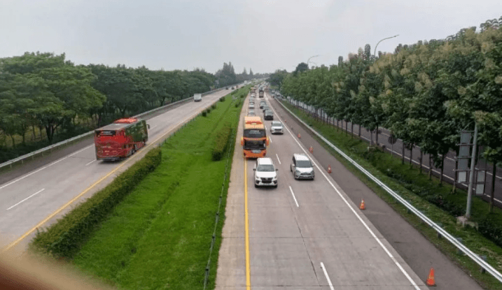 Peningkatan Volume Kendaraan Jelang Lebaran