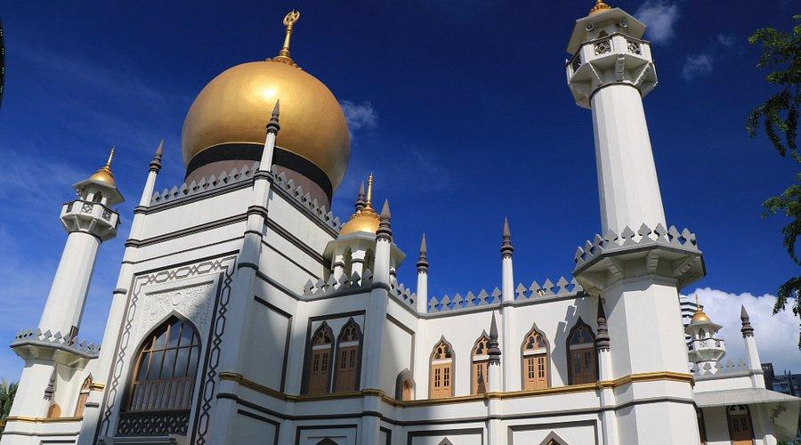 5 Masjid Bersejarah di Singapura yang Wajib Dikunjungi