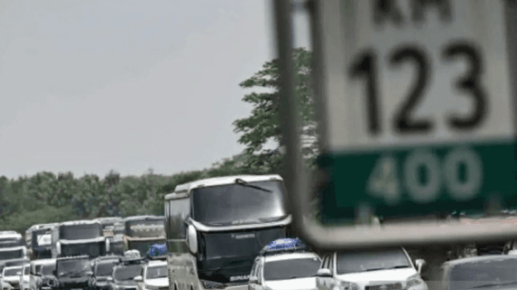 Arus Mudik di Tol Cipali Meningkat Jelang Lebaran