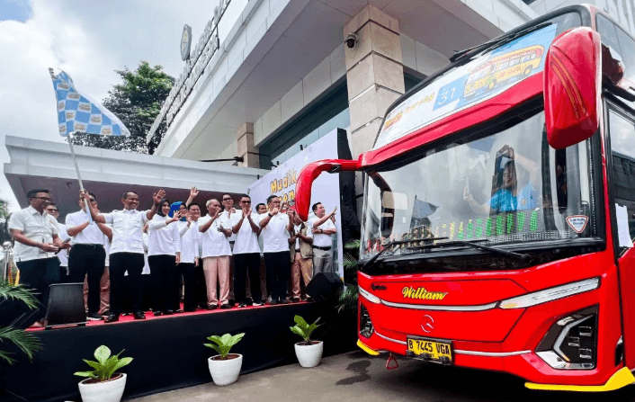 Kementerian ESDM Berangkatkan 1.407 Pemudik dalam Program Mudik Gratis