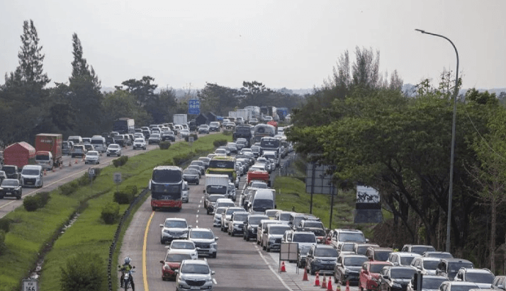 Contra Flow Diterapkan di Tol Cipali, Arus Mudik Meningkat