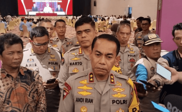 Polda Sumsel Serahkan Laporan ke Polrestabes Palembang