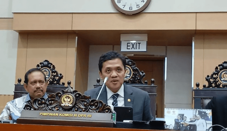 DPR Undang Media Bahas Aturan Liputan Persidangan dalam RKUHAP