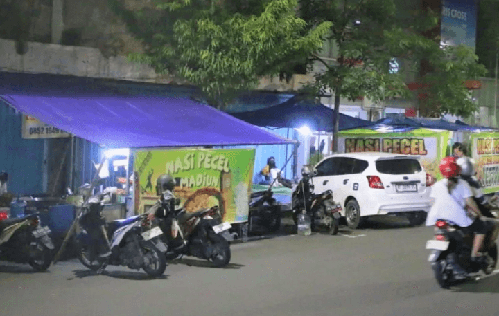 Pemkot Madiun Tetapkan Sentra Kuliner Pecel di Jalan Cokroaminoto