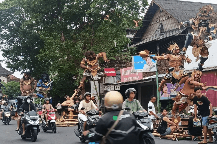 Polresta Denpasar Kerahkan 638 Personel untuk Amankan Pawai Ogoh-ogoh Jelang Nyepi