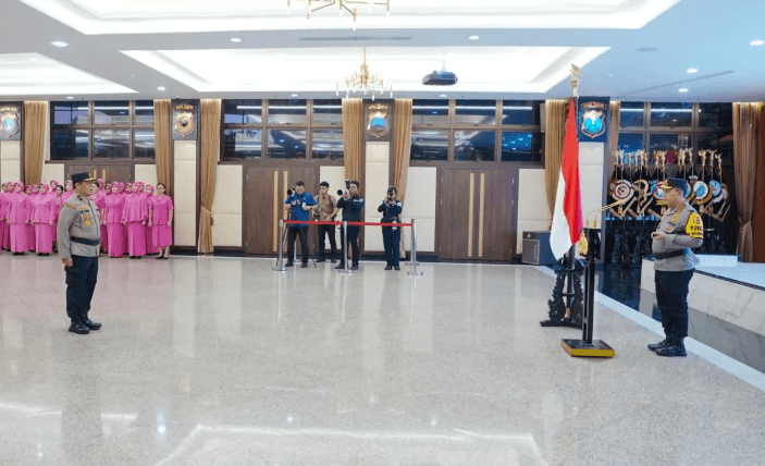Kapolri Pimpin Upacara Korps Raport 38 Pati Polri di Mabes Polri