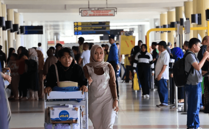 Jumlah Pemudik di BIM Turun 12 Persen pada Puncak Arus Mudik Lebaran 2025