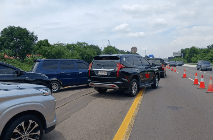 PT Jasamarga Transjawa Tol Dukung Buka Tutup Contraflow di Tol Jakarta-Cikampek