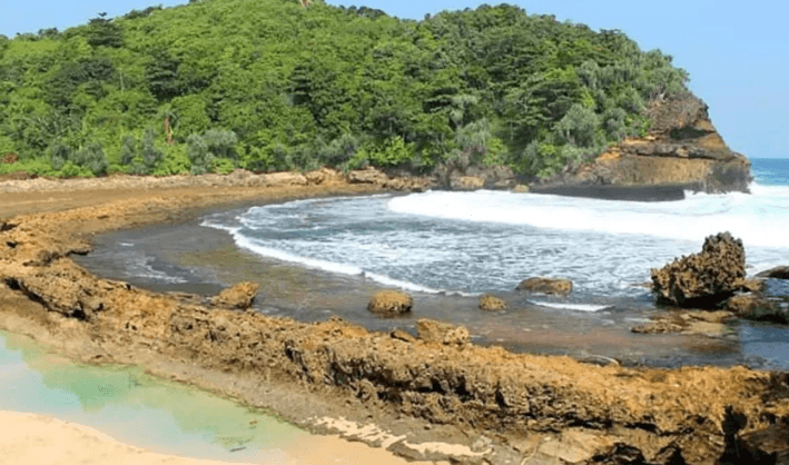 Pemkab Malang Siapkan Jalur Alternatif ke Pantai Selatan Saat Libur Lebaran