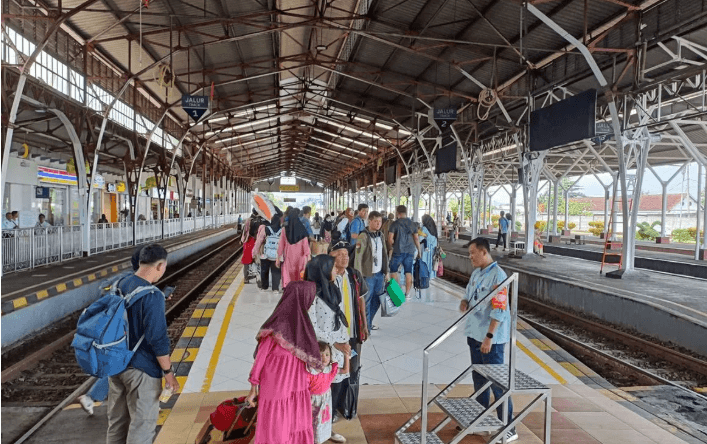 Jumlah Penumpang Kereta dari Wilayah KAI Purwokerto Tembus 33 Ribu pada H+3 Lebaran