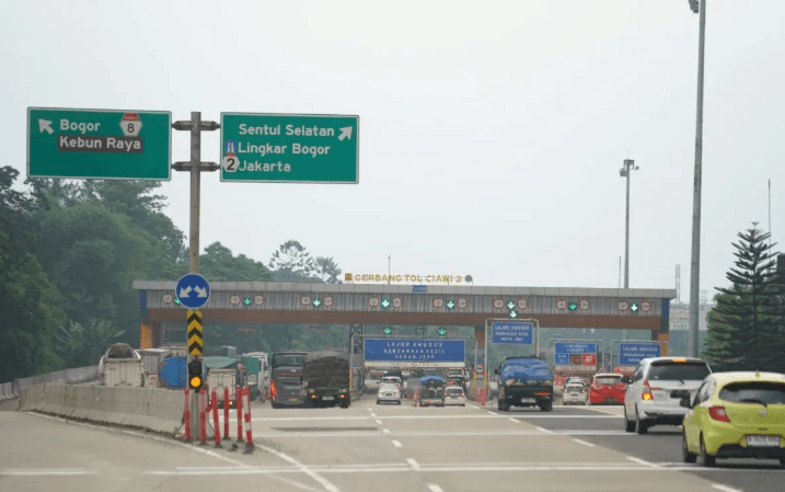 Arus Balik Padati Tol Jabodetabek dan Jawa Barat, Jalur Fungsional Japek II Selatan Dibuka