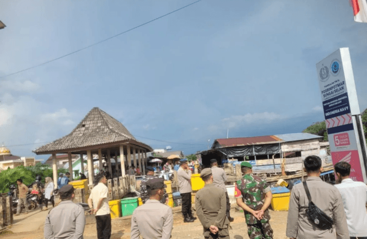 Kapolres Bangka Tengah Tinjau Pelabuhan Sungaiselan Saat Arus Balik Lebaran