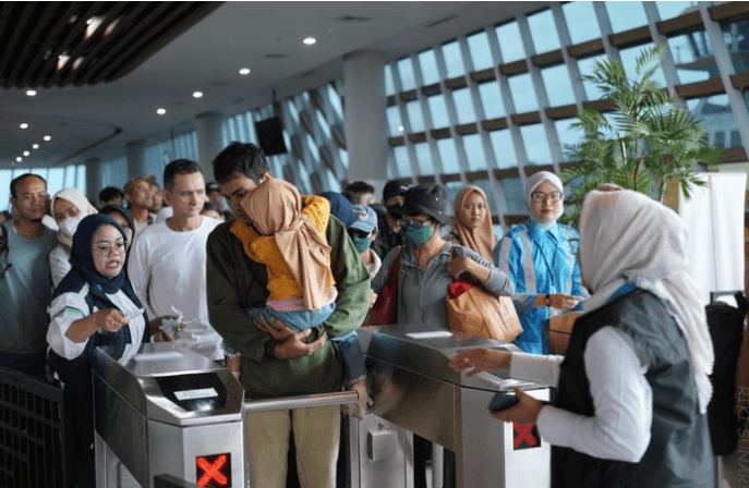 Layanan Arus Balik Lebaran 2025 di Pelabuhan Bakauheni Lancar